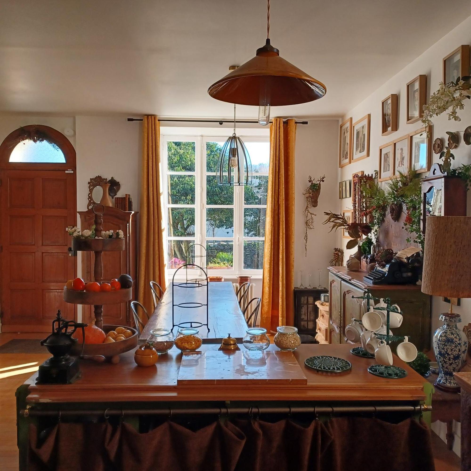 Bed and Breakfast Le Banellou Quimper Esterno foto