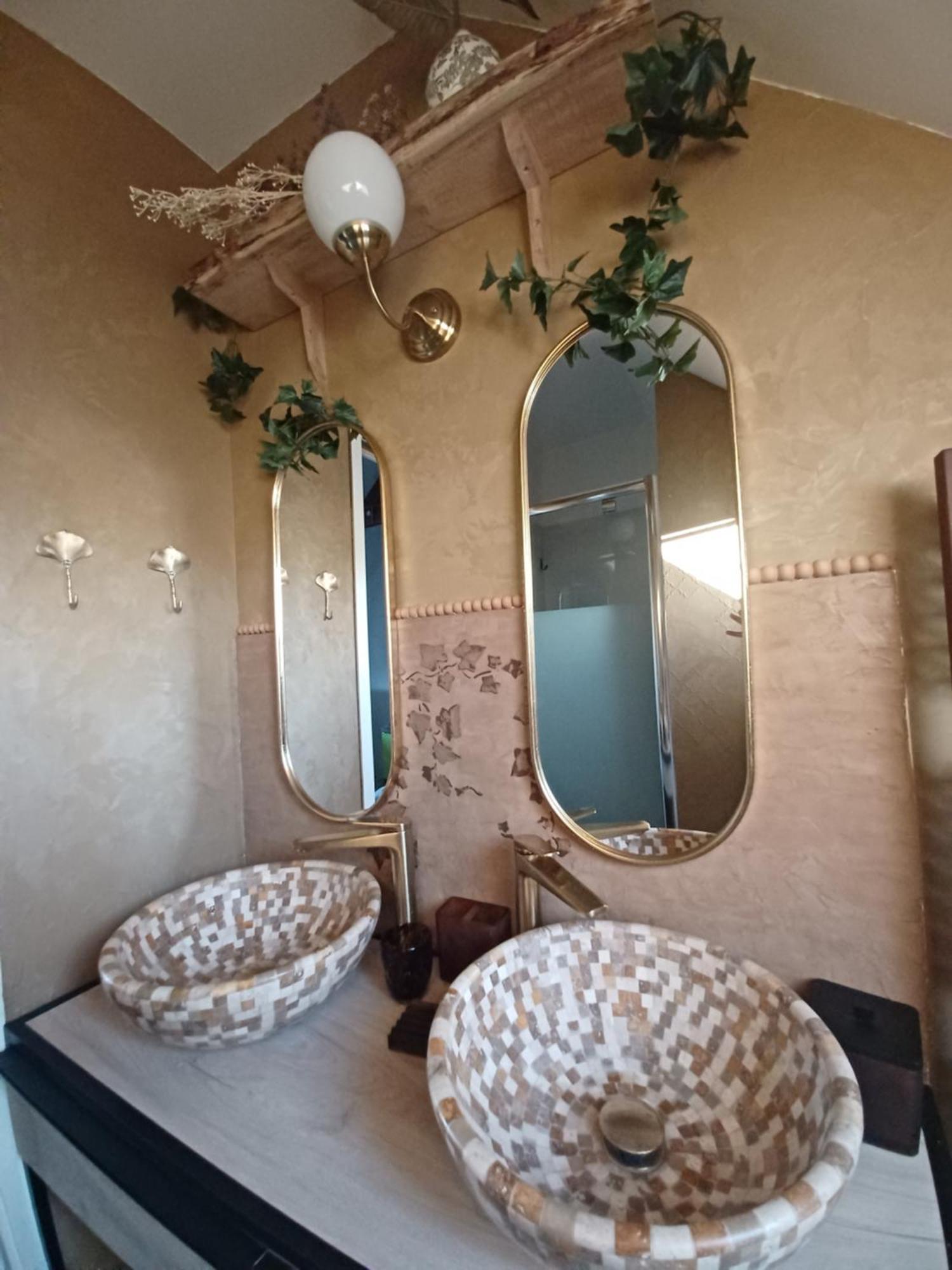 Bed and Breakfast Le Banellou Quimper Esterno foto